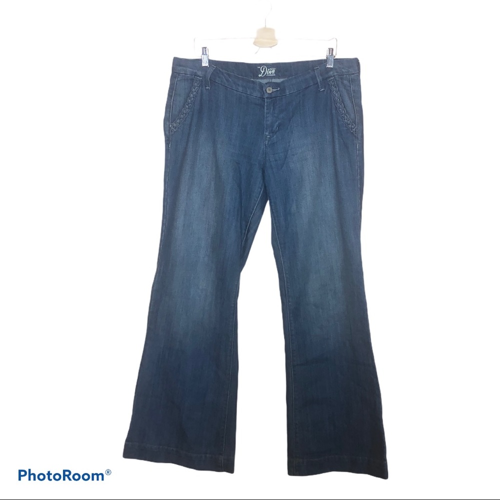 Old Navy Rope Nautical Detail Pocket Jeans